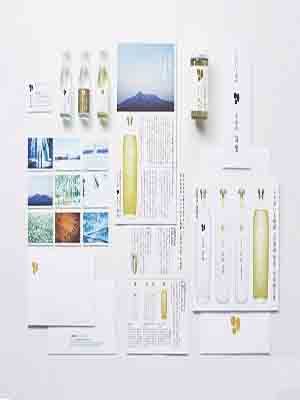 產 品 廣 告 設 計